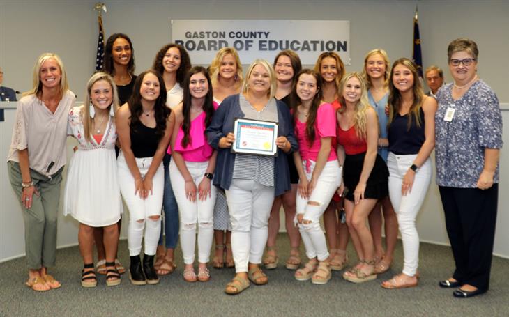 Board recognizes students for achievements